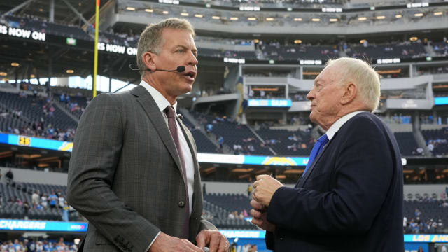 troy aikman jerry jones 33